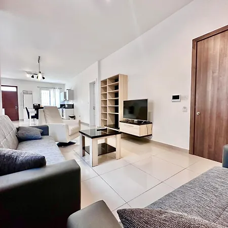 Shared In St Julian's * Saint Julian's