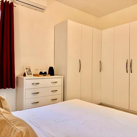 Shared In St Julian's Appartement San Ġiljan