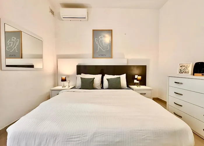 Shared In St Julian's Appartement